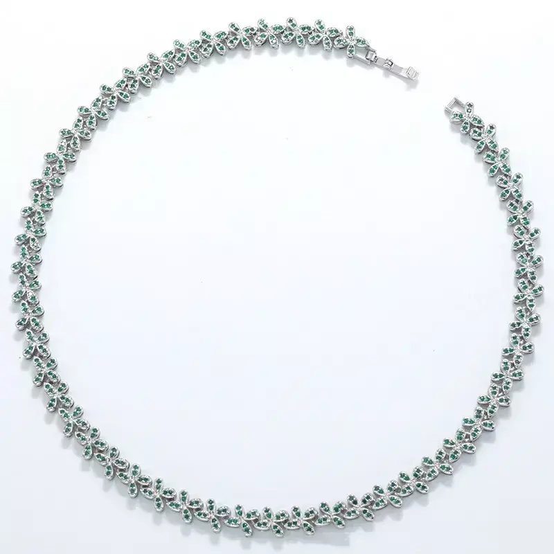 Collar Natasha — vista 2 de 5